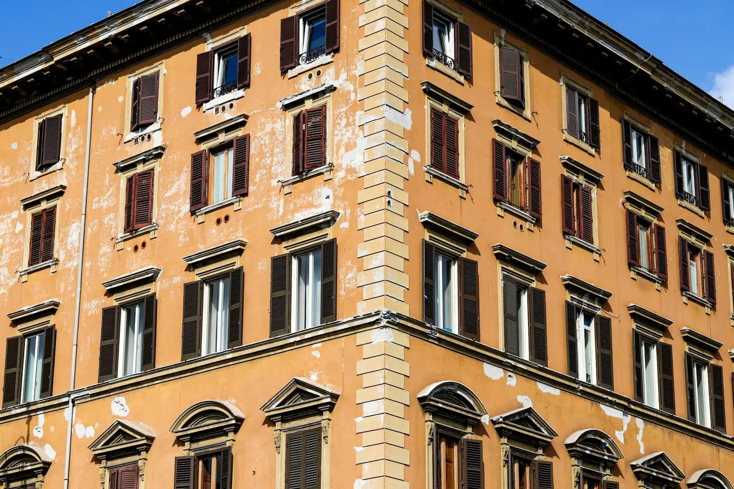 Appartamento con terrazzo a due passi da piazza Marsilio Ficino – Foto 1 di 7