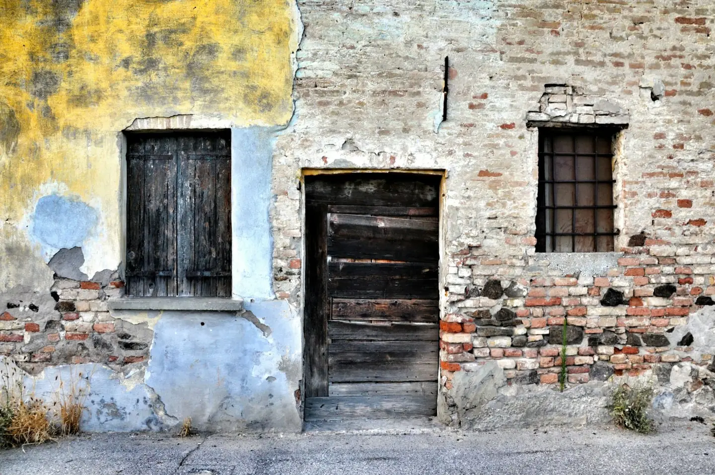 Rustico da ristrutturare con vista sul Pratomagno – Foto 3 di 6